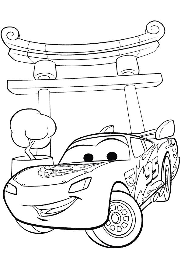 Coloriage A Imprimer Flash Mac Queen Cars 2 Gratuit Et Colorier